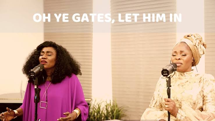 TY Bello & Tope Alabi - Oh Ye Gates, Let Him In
