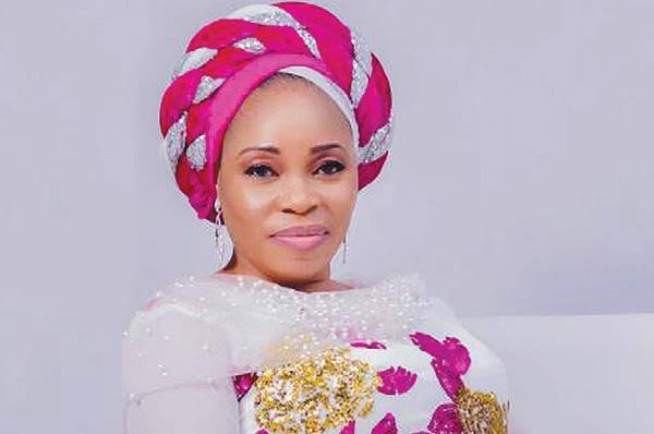 Tope Alabi – Kape Laye