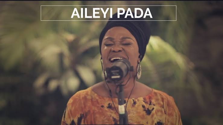 Sola Allyson- Aileyi Pada ft TY Bello